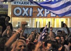 Oxi demonstration in front of parliament