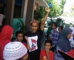 Hakam dan Agus Bebas - Militan Indonesia 2